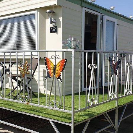 I 10 Caravan 4 Berth Chase Caravan Park Ingoldmells Exteriér fotografie