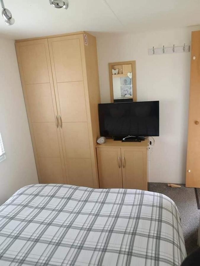 I 10 Caravan 4 Berth Chase Caravan Park Ingoldmells Exteriér fotografie